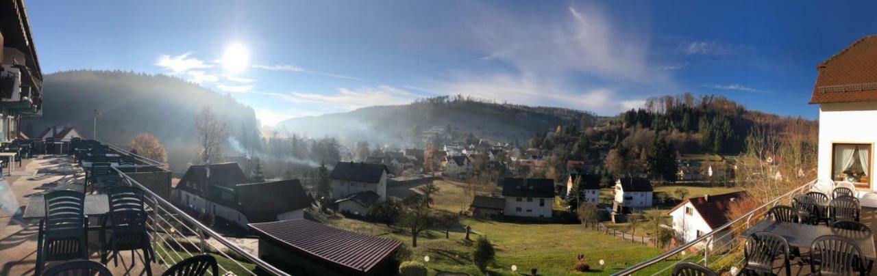 Hotel Cafe Waldeck Wuestenrot Bagian luar foto