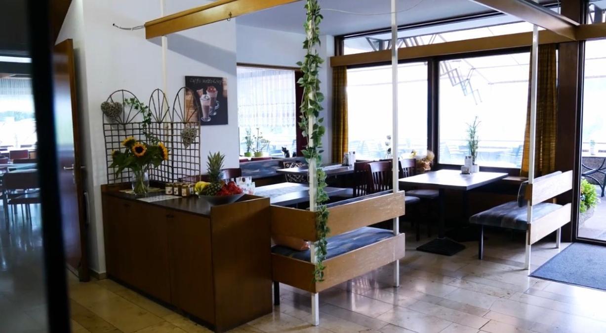 Hotel Cafe Waldeck Wuestenrot Bagian luar foto